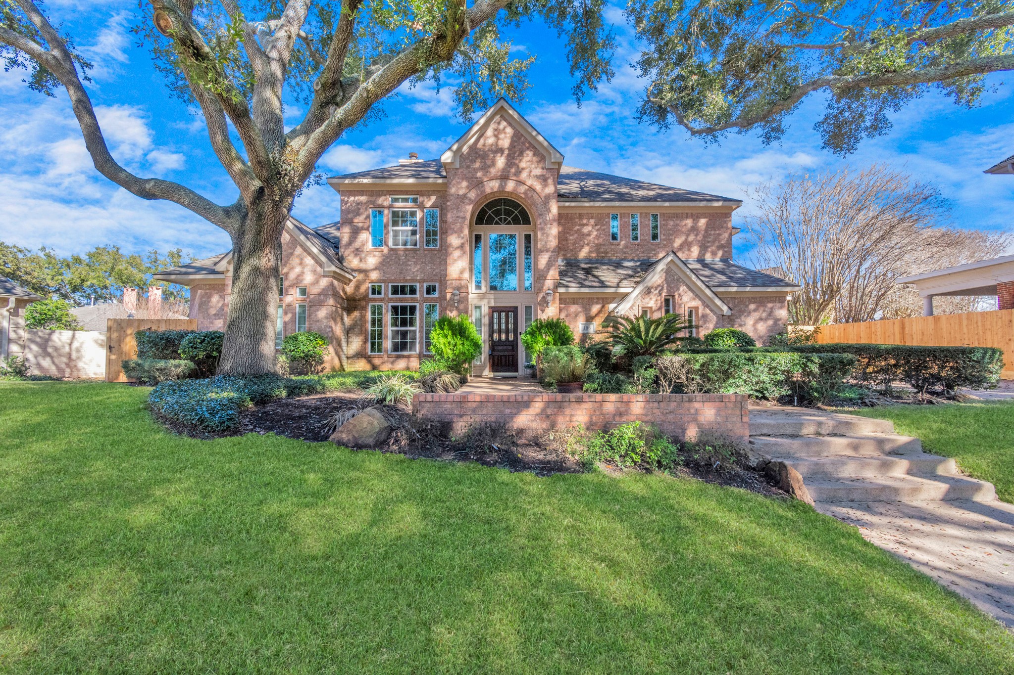 106 Mayfair Court Sugar Land TX 77478