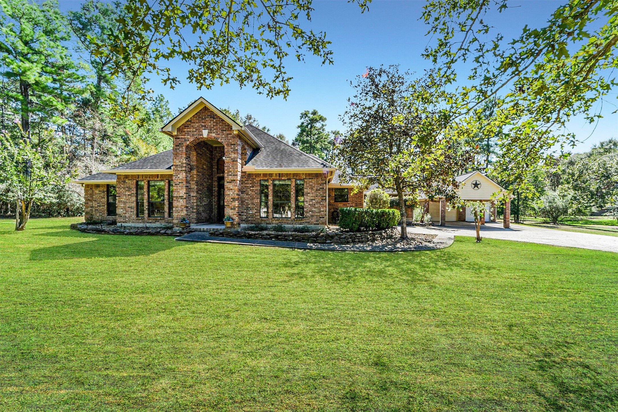 8811 Sendera Drive Magnolia TX 77354