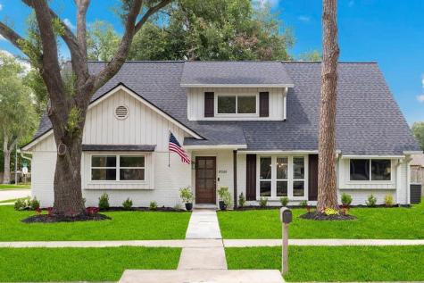 10310 Helmsdale Street Houston TX 77043