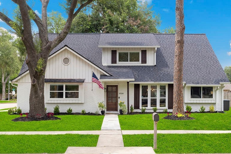 10310 Helmsdale Street Houston TX 77043