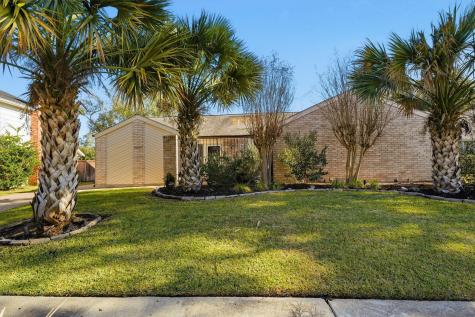 15015 Pleasant Valley Road Houston TX 77062