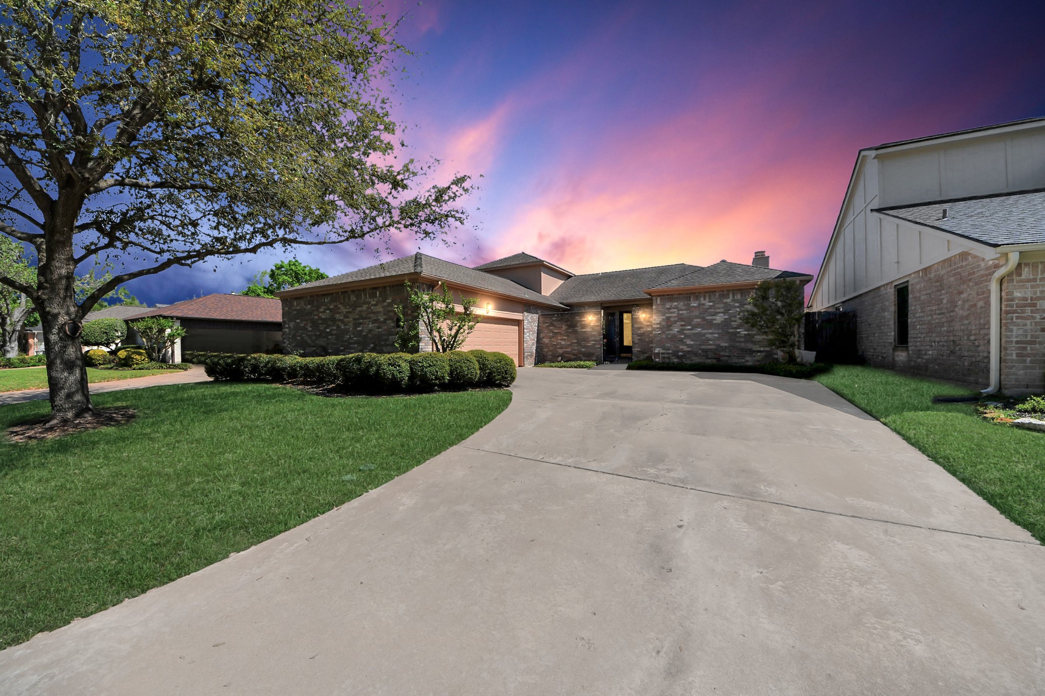 87 Crestwood Circle Sugar Land TX 77478