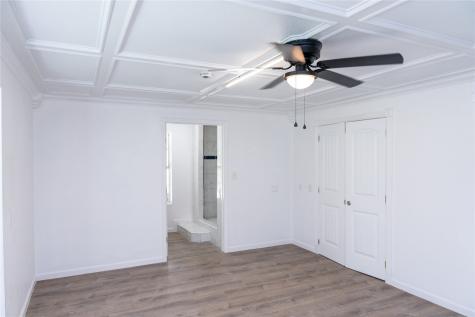 3245 W Highway 6 Alvin TX 77511