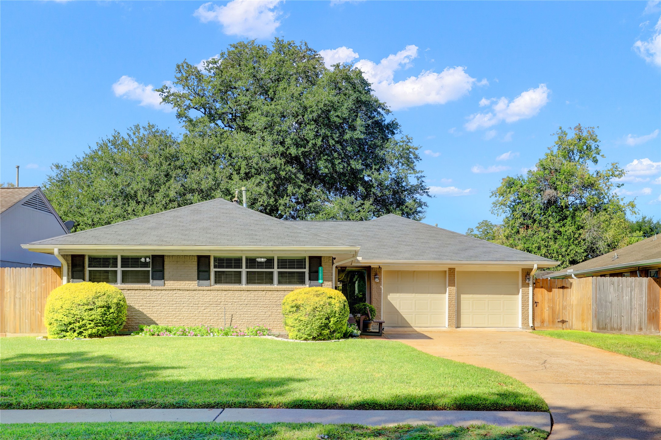 11214 Cliffwood Drive Houston TX 77035