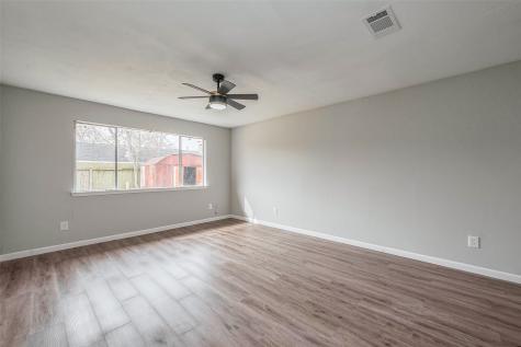 7322 Logging Trail Drive Humble TX 77346