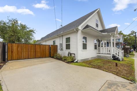 5005 Hardy Street Houston TX 77009