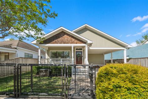 1709 Gentry Street Houston TX 77009