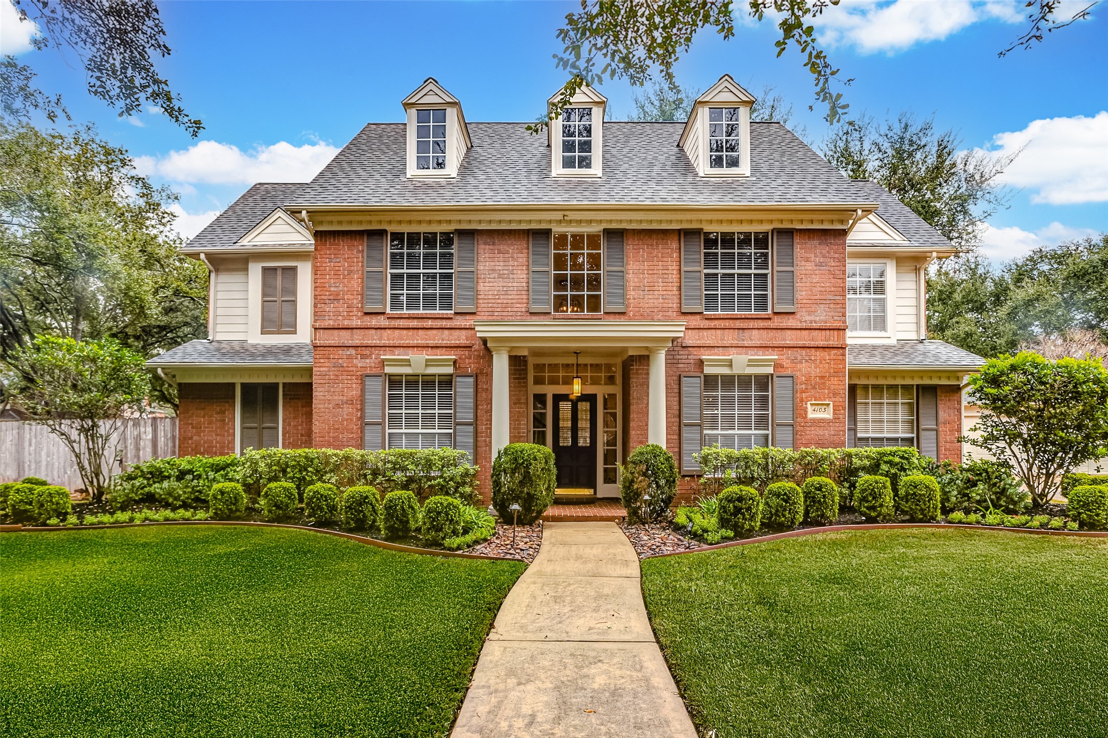 4103 Sugar Crossing Court Sugar Land TX 77478