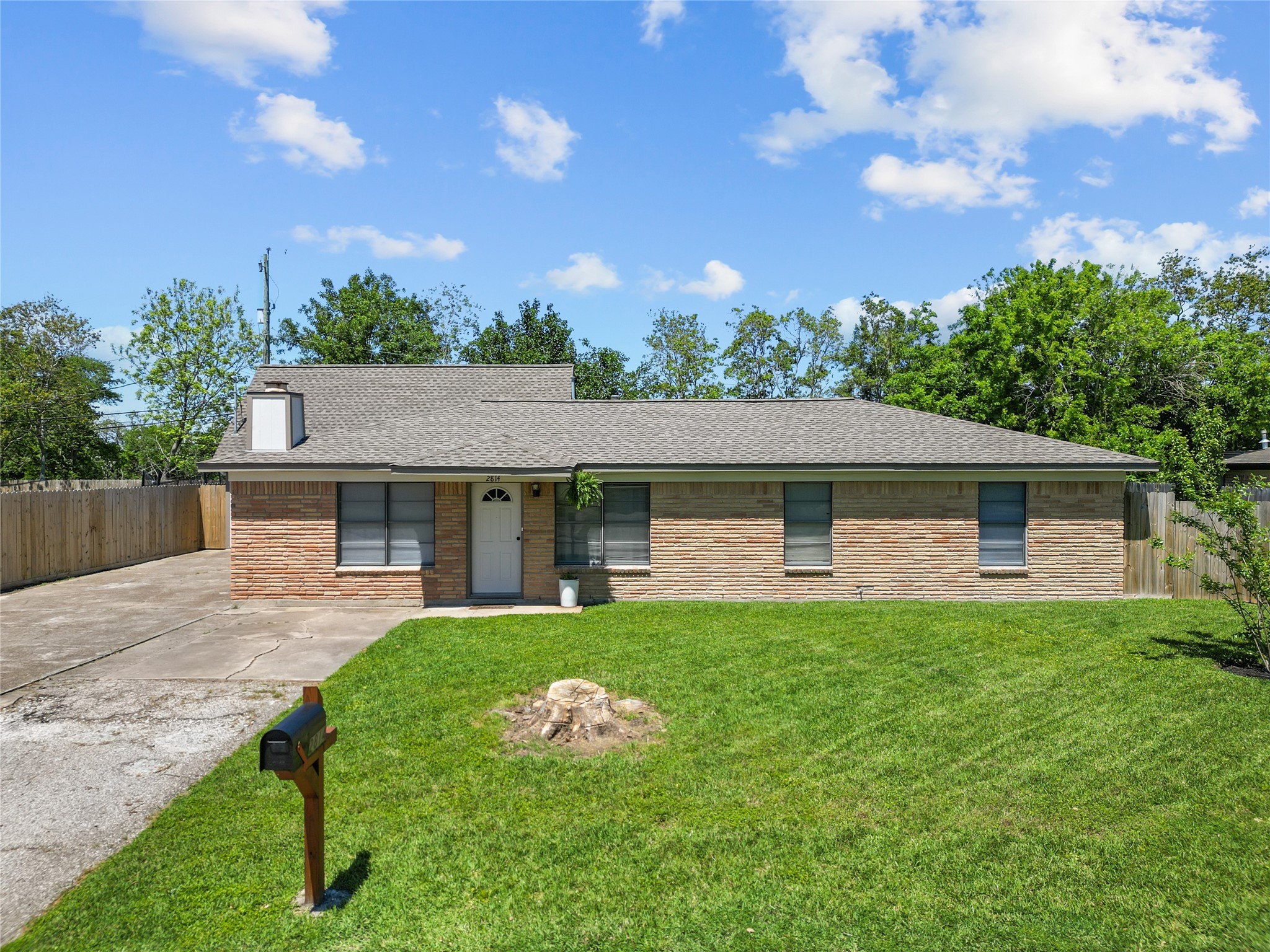 2814 28th Avenue N Texas City TX 77590