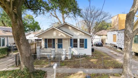 1108 Nadine Street Houston TX 77009