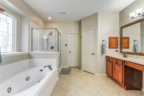 32711 Tall Oaks Way Magnolia TX 77354