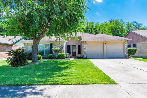 314 Knoll Forest Drive League City TX 77573