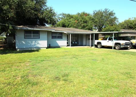 2222 N Grand Boulevard Pearland TX 77581