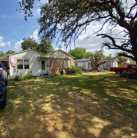 2808 S Houston Drive La Marque TX 77568