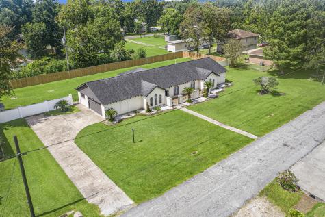 11821 15th Street Santa Fe TX 77510