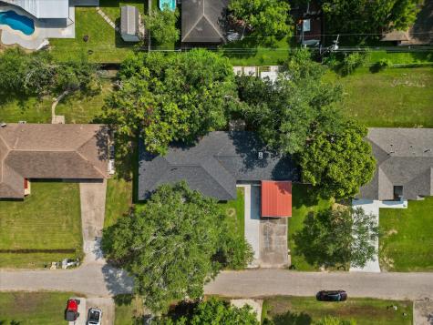 8107 Leigh Road Hitchcock TX 77563