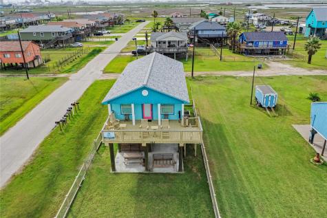 722 Fort Velasco Drive Freeport TX 77541