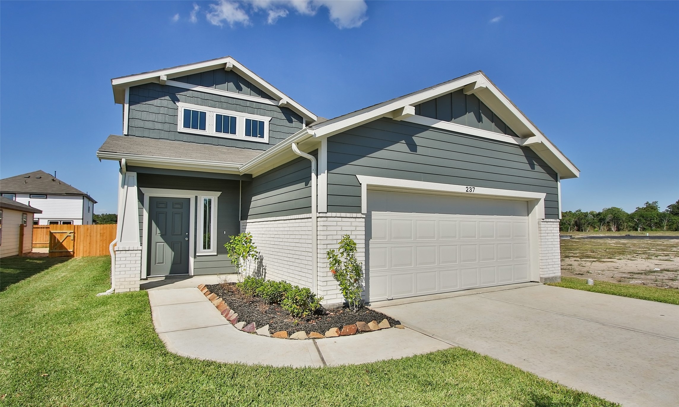237 Laura Leigh Lane Angleton TX 77515