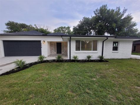 2016 1st Street N Texas City TX 77590