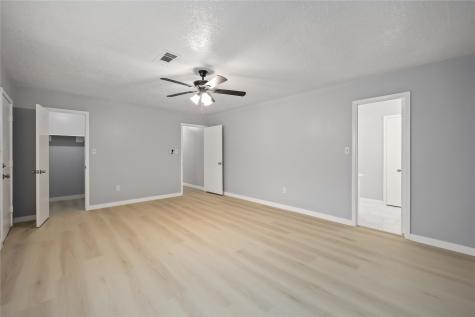 4800 Burning Tree Drive Baytown TX 77521