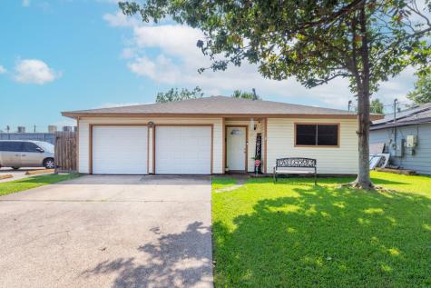 1213 Elm Street Deer Park TX 77536