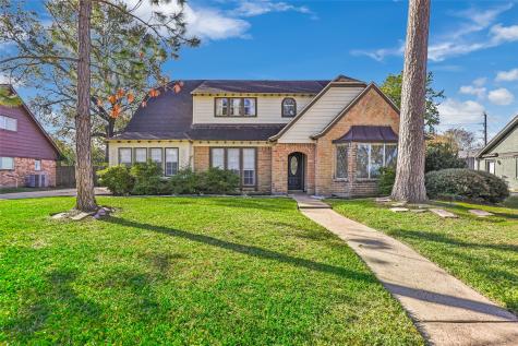 20307 Pinehurst Trail Drive Humble TX 77346