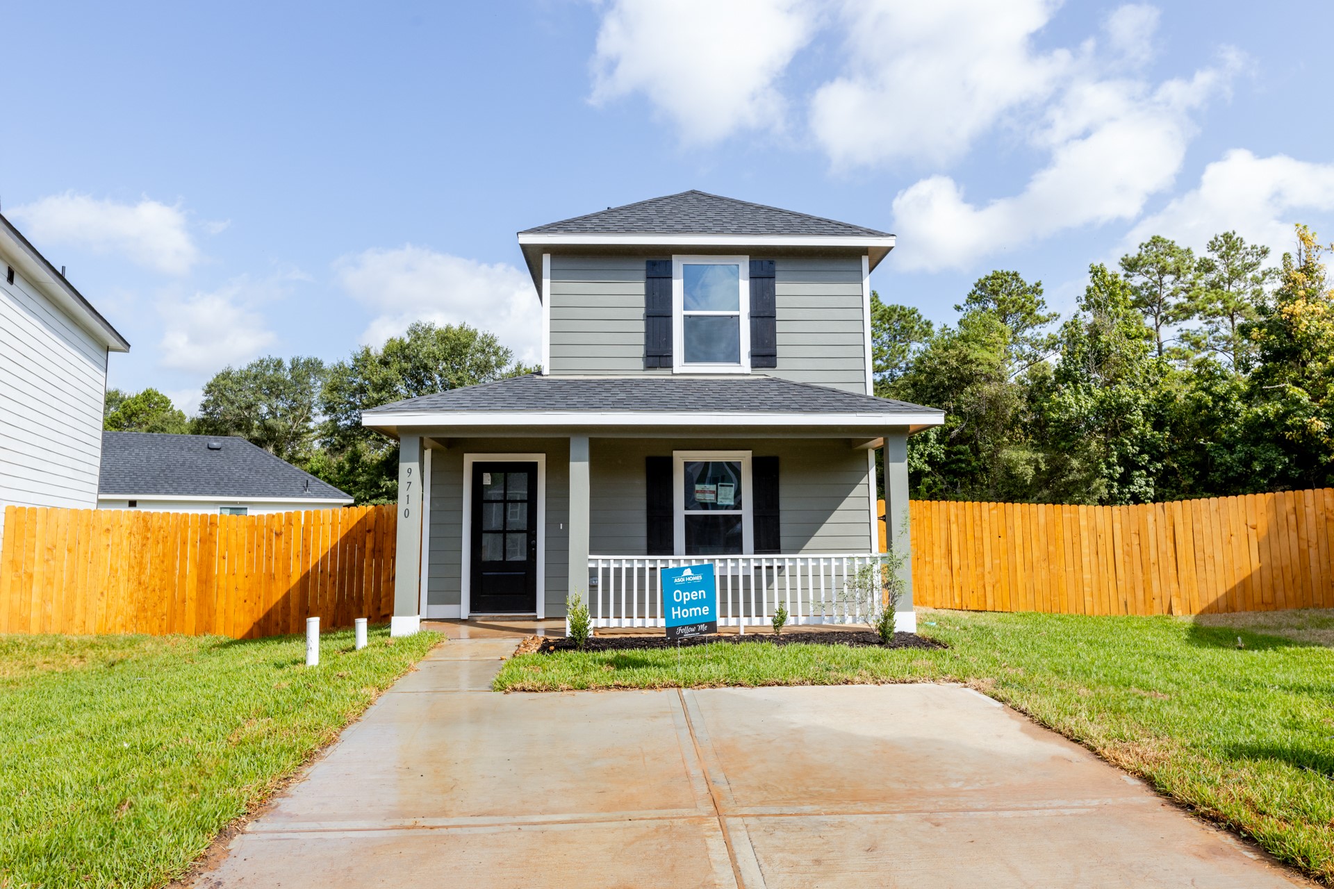 9710 Marie Village Court Conroe TX 77306