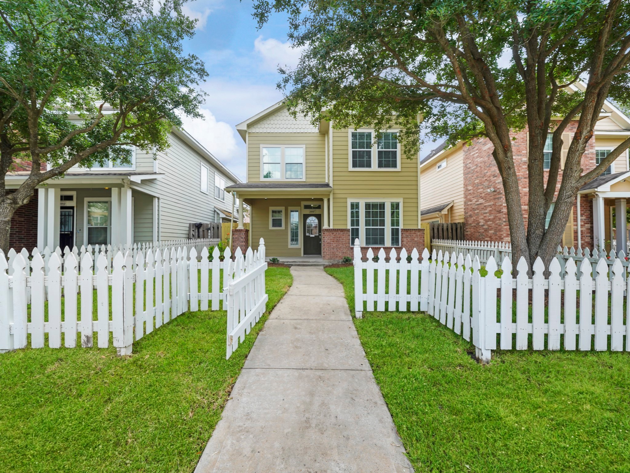 14447 Summer Garden Drive Houston TX 77083