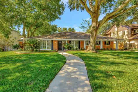 18602 Barbuda Lane Houston TX 77058