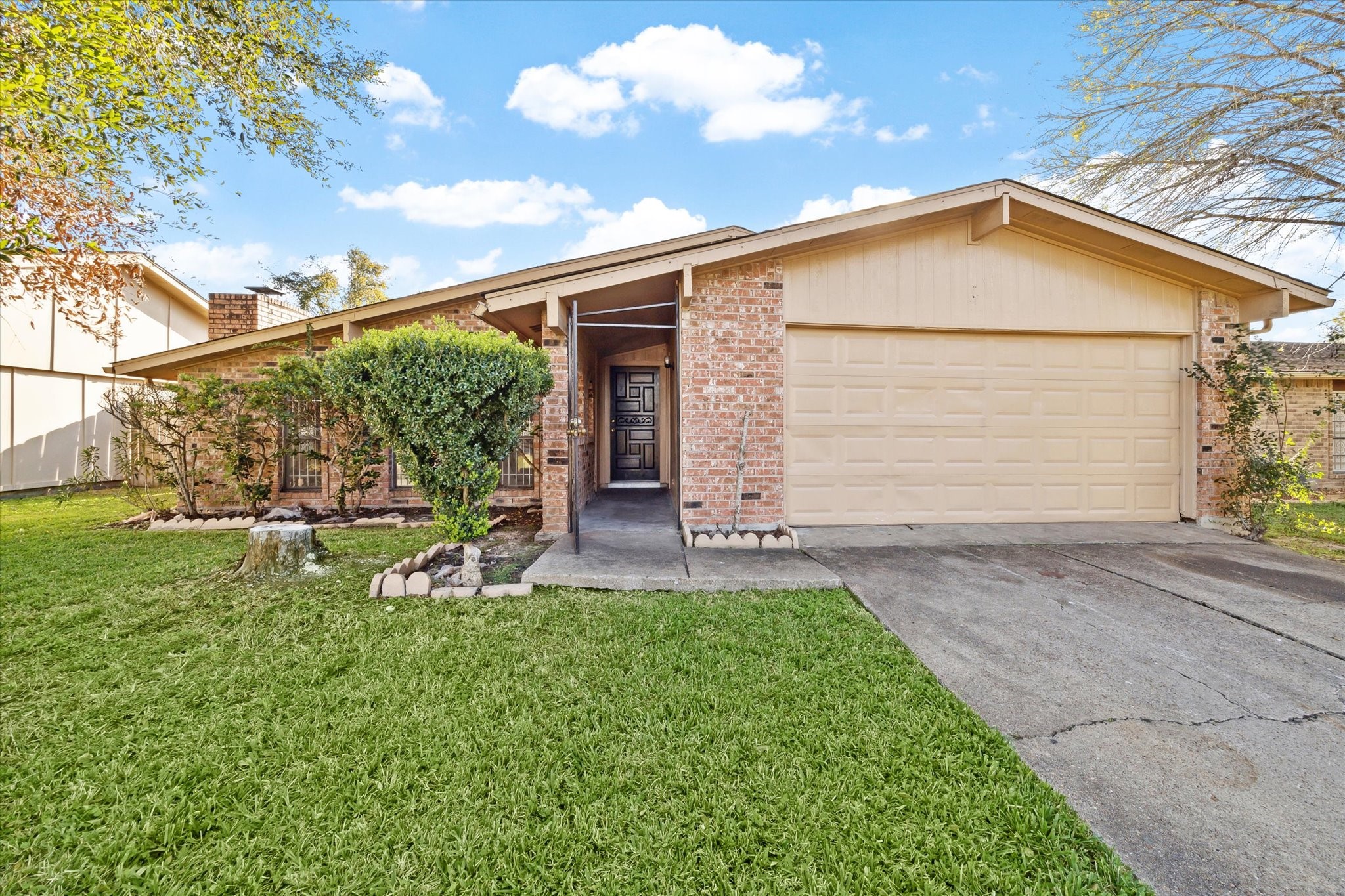5527 Irish Hill Drive Houston TX 77053