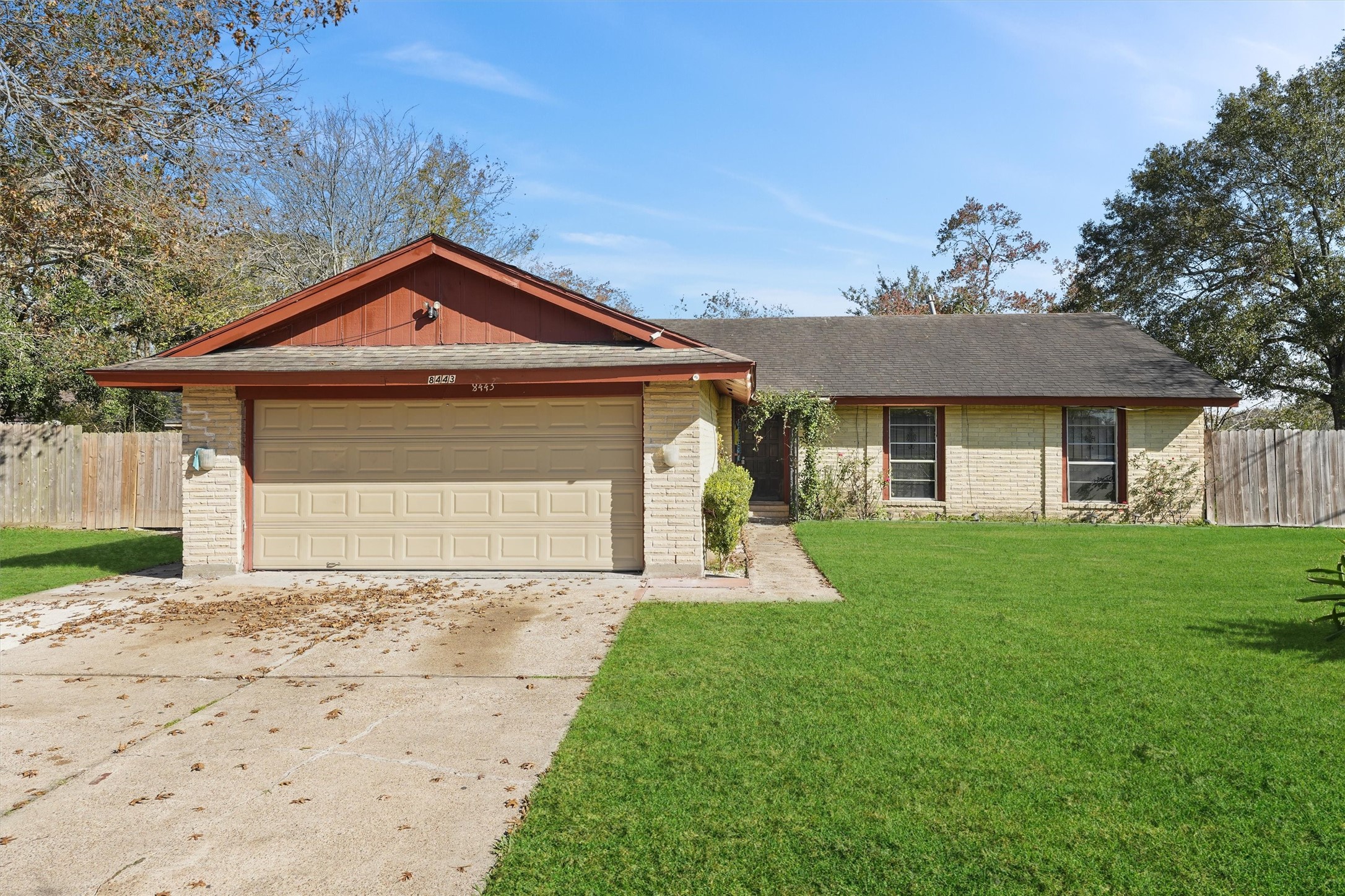 8443 Gulfwood Lane Houston TX 77075
