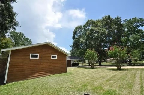 22395 Liberty New Caney TX 77357
