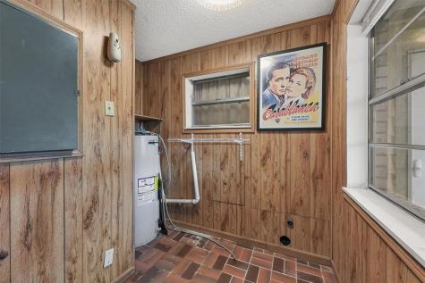 850 County Road 2145 Cleveland TX 77327