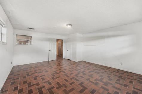 850 County Road 2145 Cleveland TX 77327