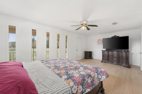 850 County Road 2145 Cleveland TX 77327