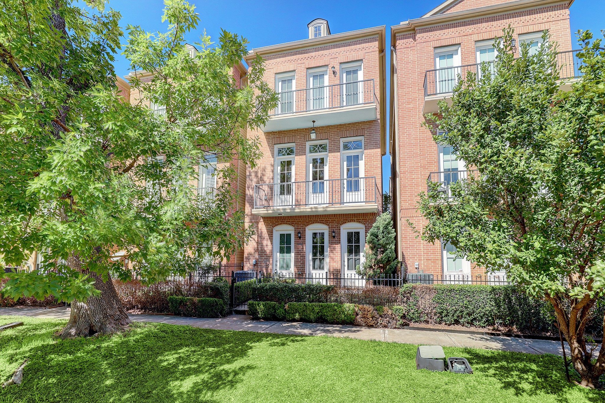 1803 Ashland Street Houston TX 77008