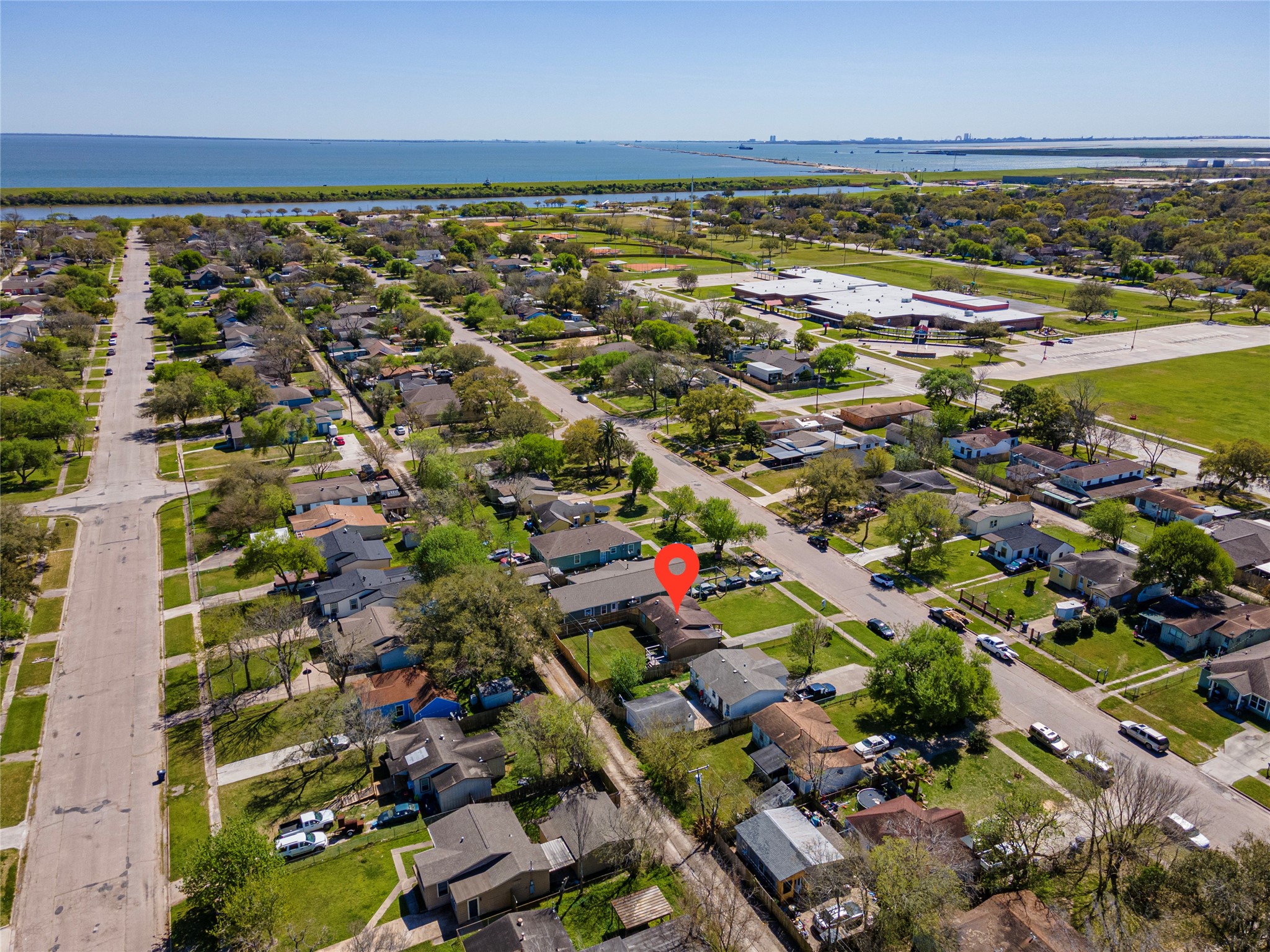 420 17th Avenue N Texas City TX 77590