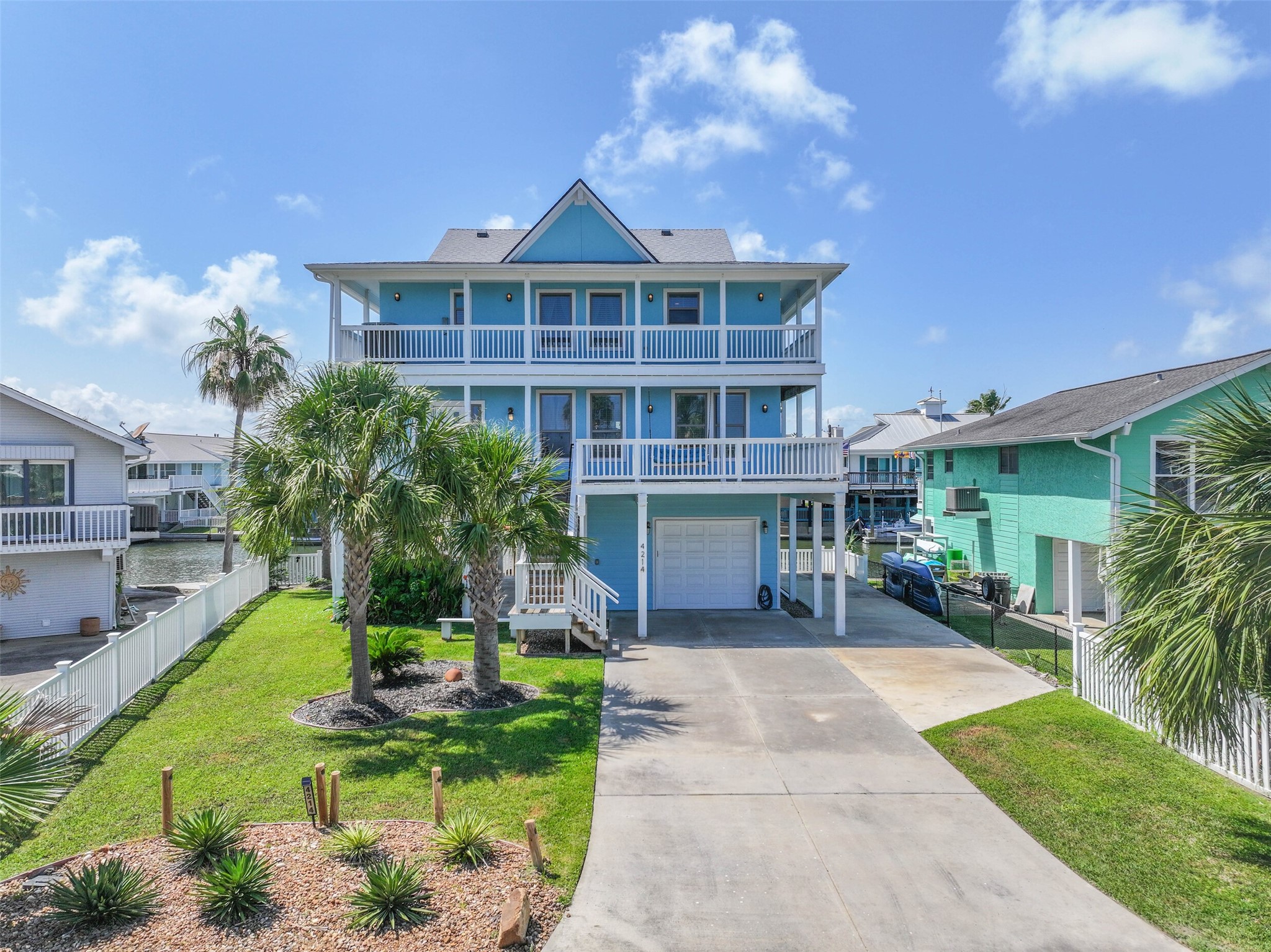 4214 Spanish Main Galveston TX 77554