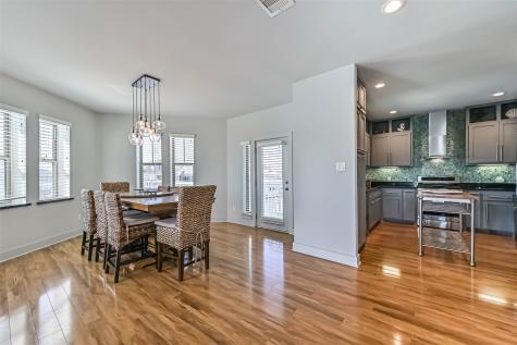 4214 Spanish Main Galveston TX 77554