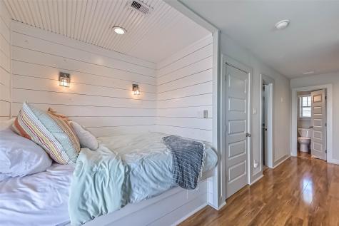 4214 Spanish Main Galveston TX 77554