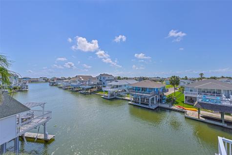 4214 Spanish Main Galveston TX 77554