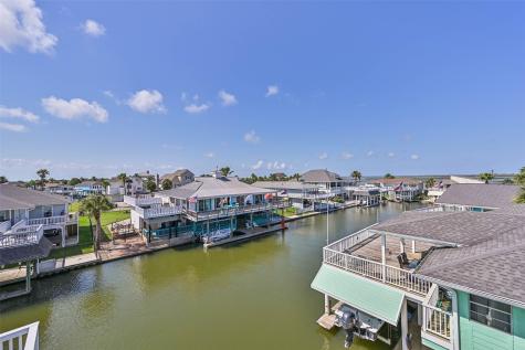 4214 Spanish Main Galveston TX 77554