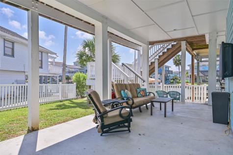 4214 Spanish Main Galveston TX 77554