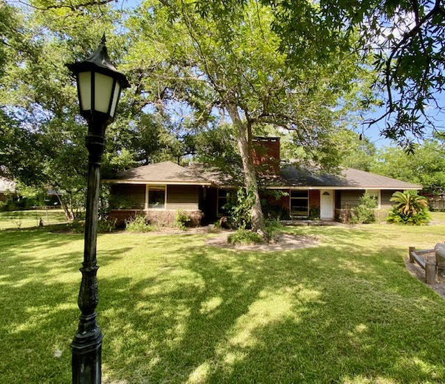 6425 N Haywood Drive Houston TX 77061