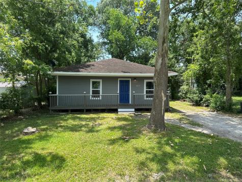814 W Wahl Street Crosby TX 77532