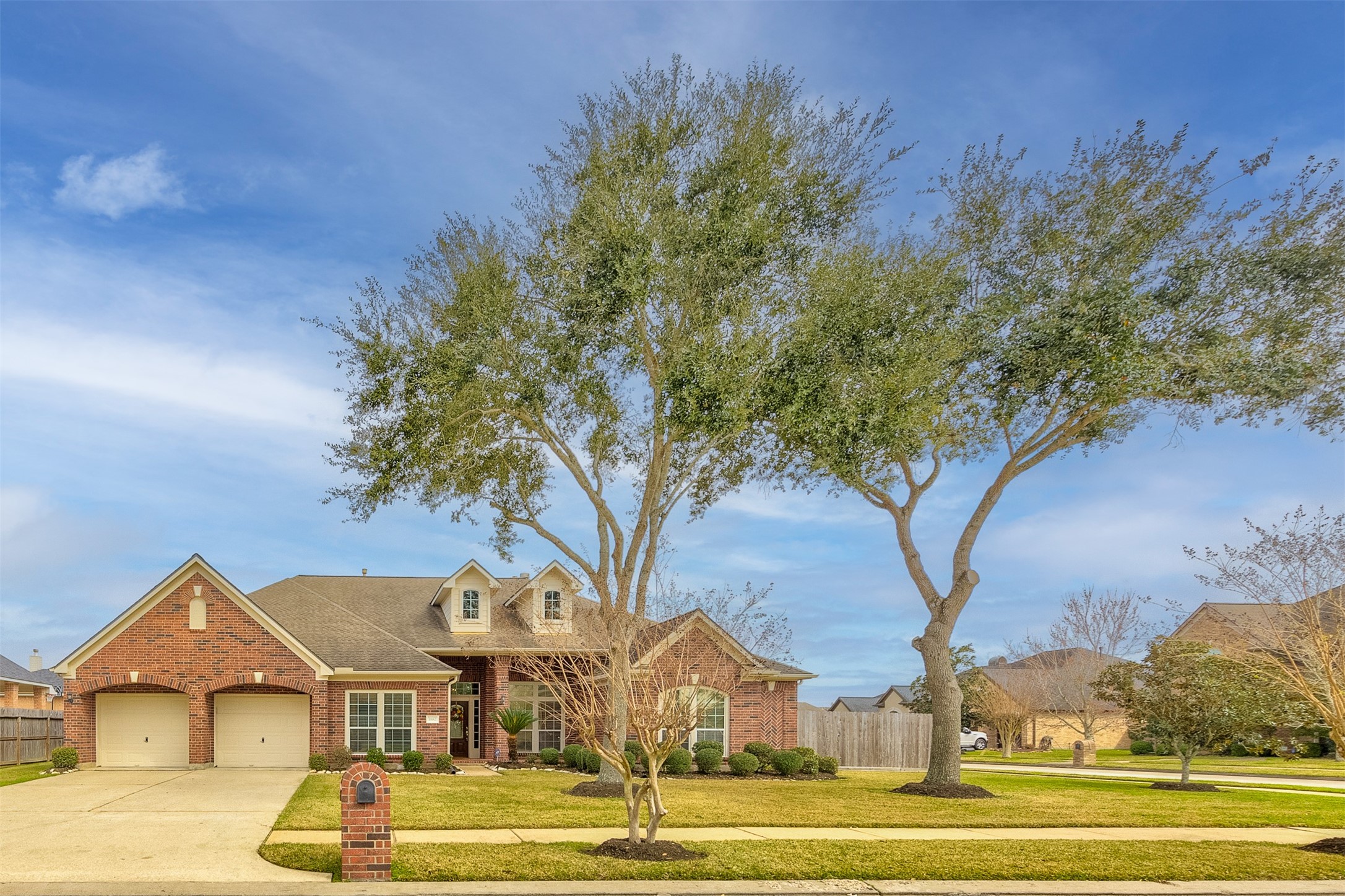 1882 Round Rock Street Friendswood TX 77546