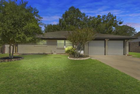 2231 Bayou Drive League City TX 77573
