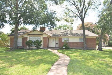 10823 Chimney Rock Road Houston TX 77096