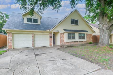2003 N Fisher Court Pasadena TX 77502