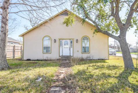 529 W 4th Street Freeport TX 77541